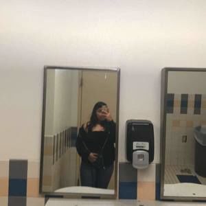 Meet your Posher, Ariana